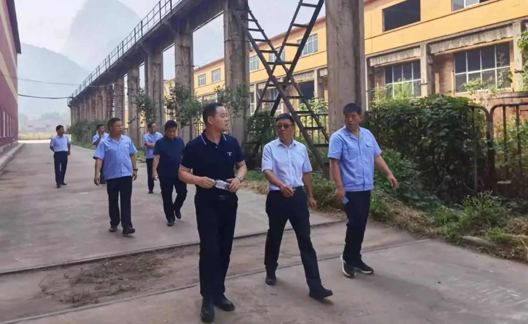 柯尊海到龍鋼集團華冶公司調研資產盤活工作