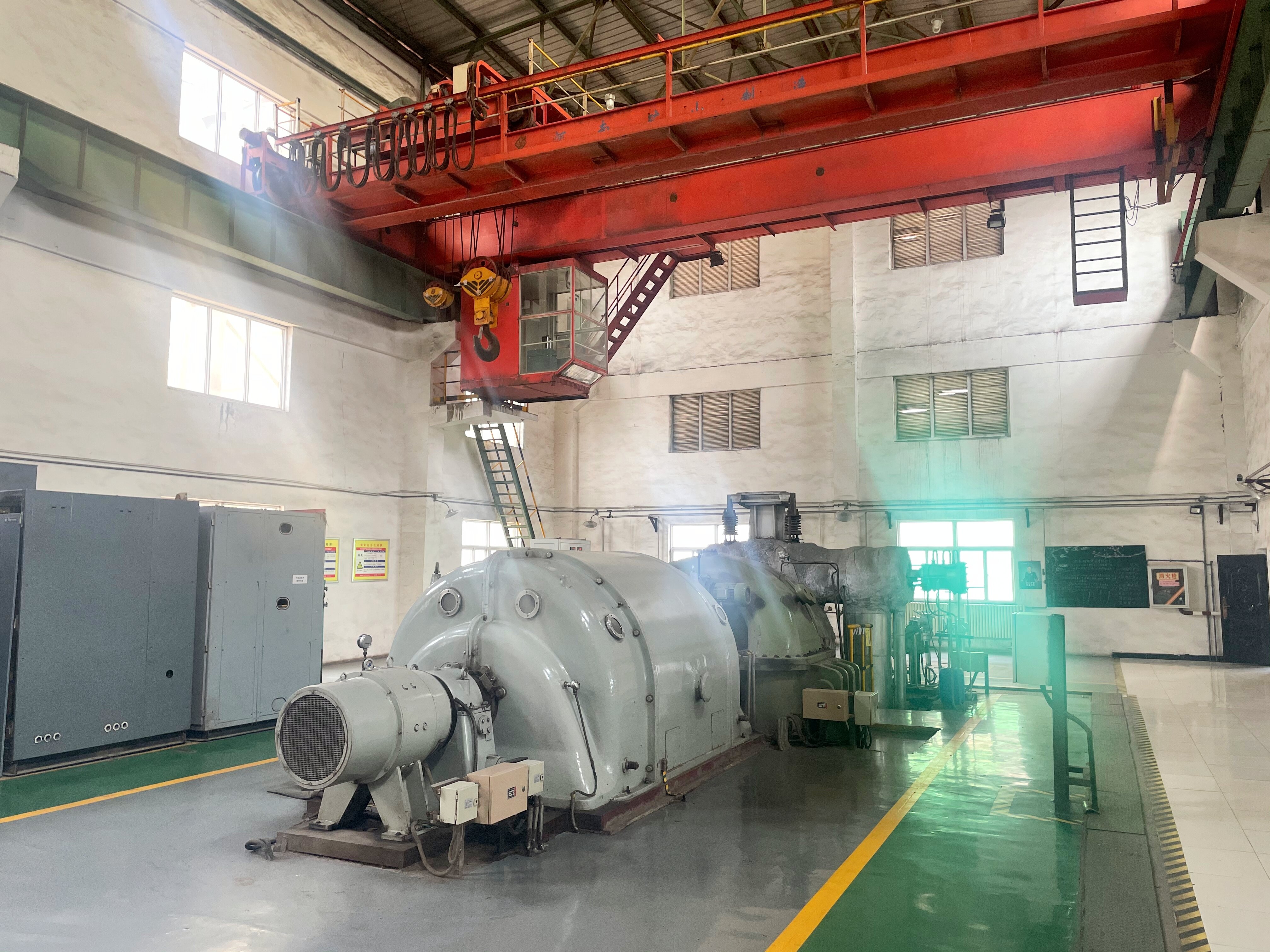 龍鋼公司450㎡燒結余熱發電日上網電量屢創新高