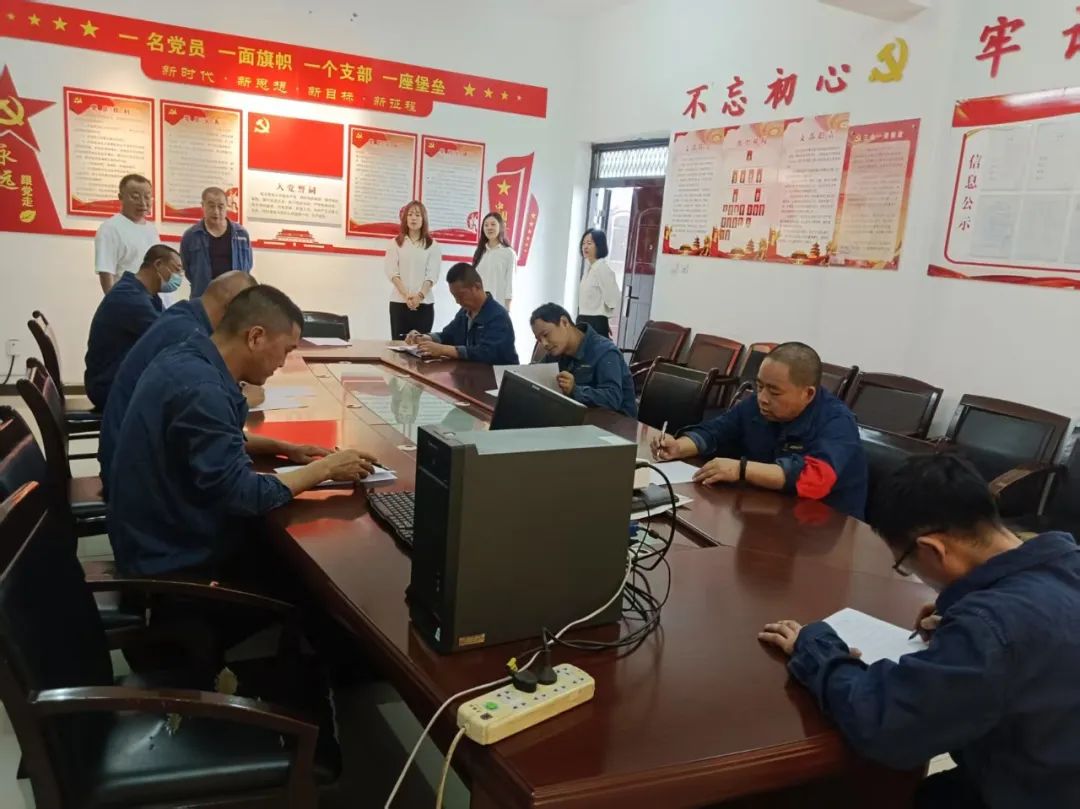 以賽促教強(qiáng)技能，以技賦能向未來